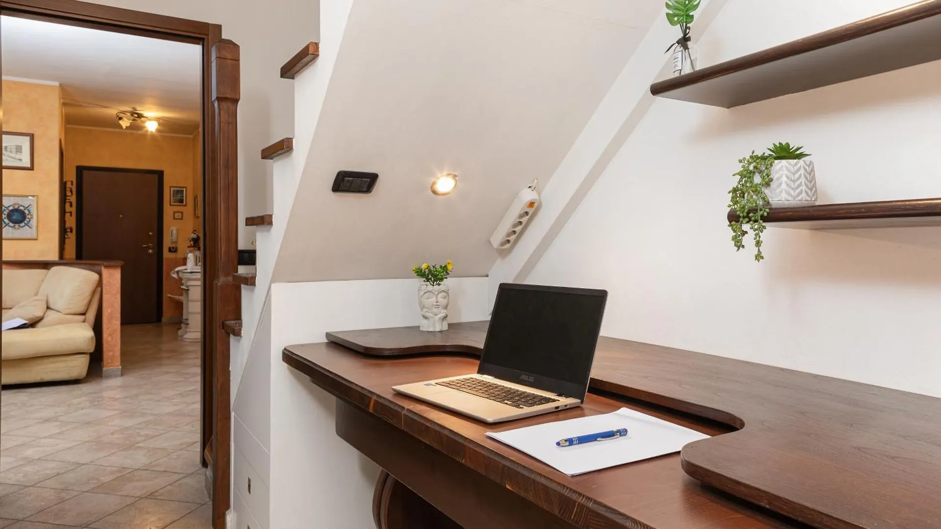 Ganden'S Flat Apartment Modena